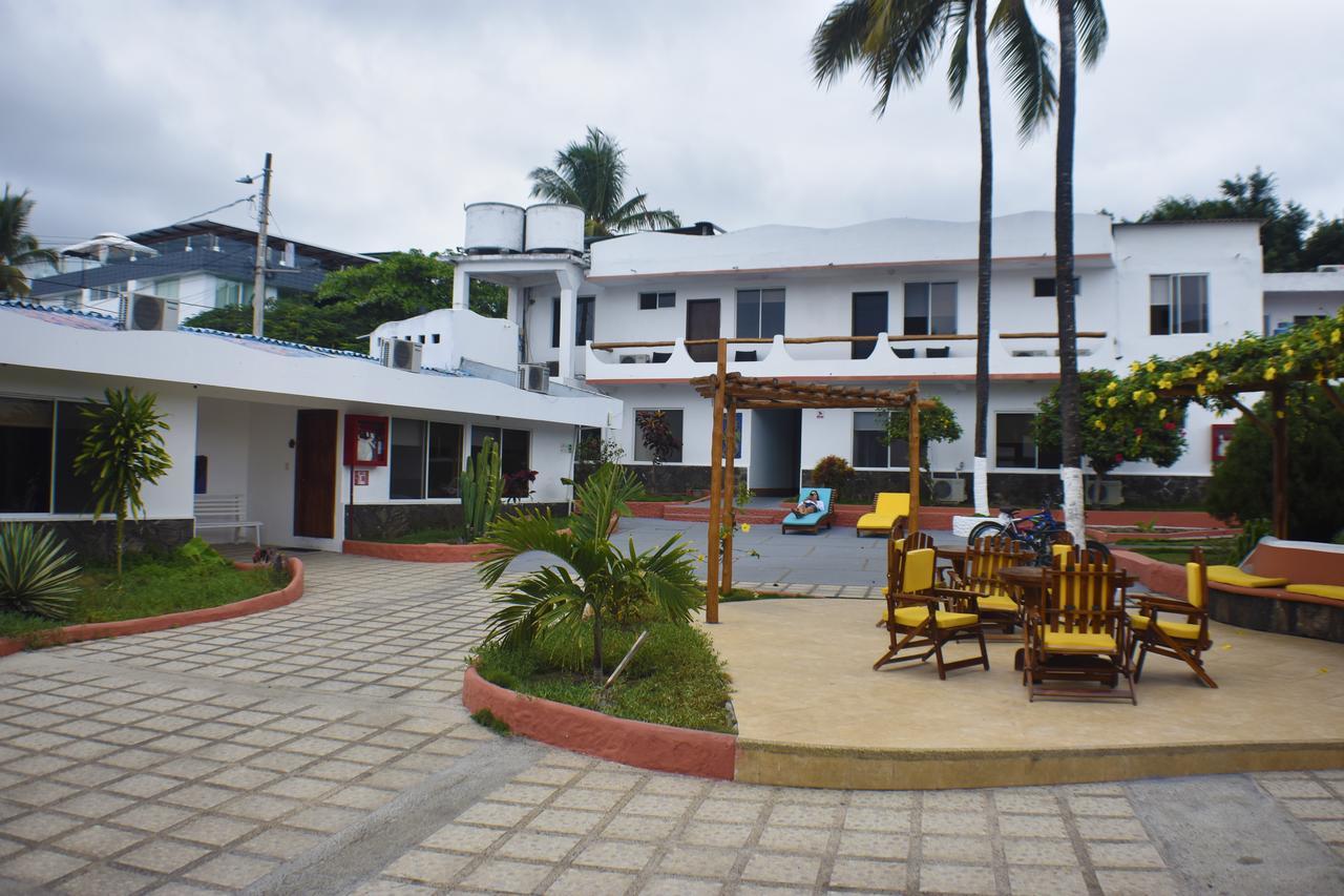 Hotel Ninfa Puerto Ayora  Exterior foto
