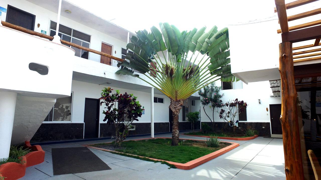 Hotel Ninfa Puerto Ayora  Exterior foto